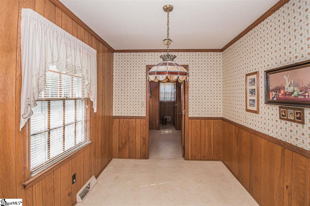11704 Augusta Road Honea Path, SC 29654 - Photo 14 of 36