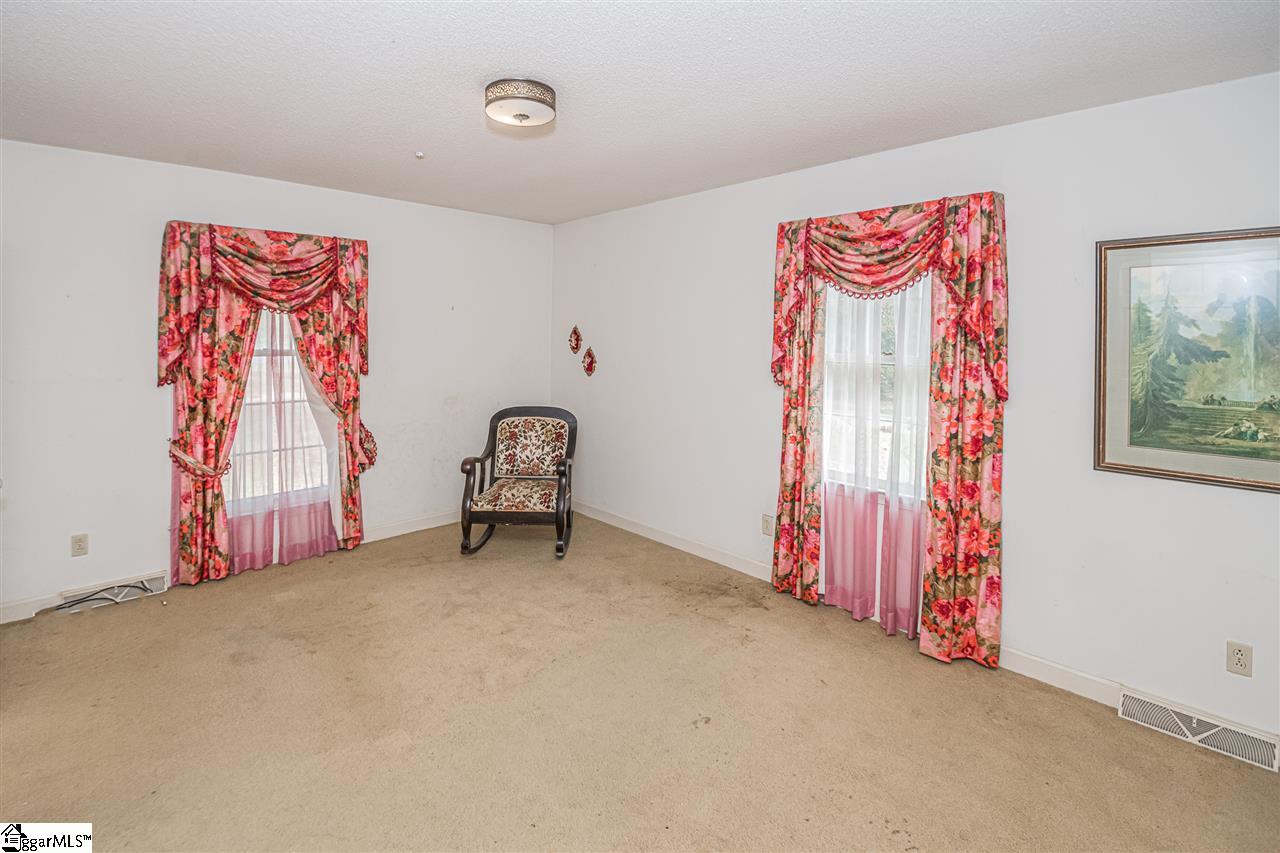 11704 Augusta Road Honea Path, SC 29654 - Photo 24 of 36