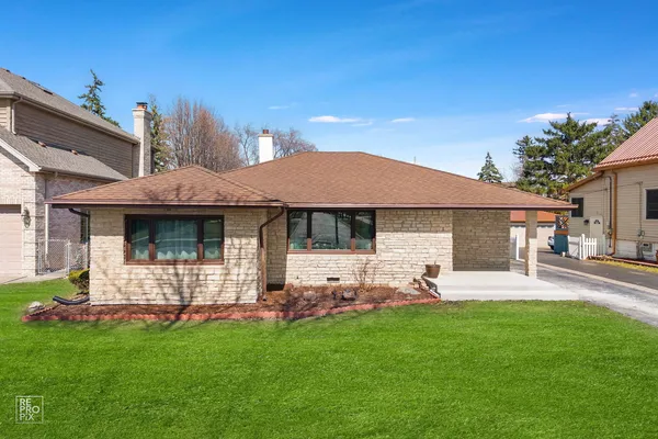 $739,000 | 221 East Grantley Avenue, Elmhurst, IL 60126