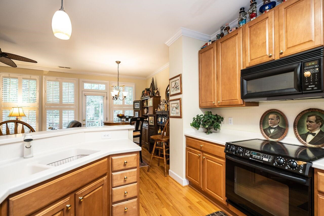 205 Ashton Hall Lane Raleigh, NC 27609 - Photo 14 of 29 Photo 14