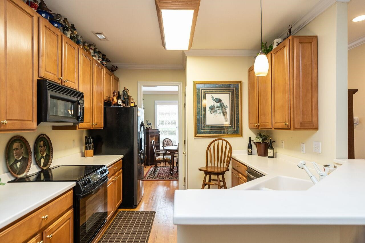 205 Ashton Hall Lane Raleigh, NC 27609 - Photo 16 of 29 Photo 16