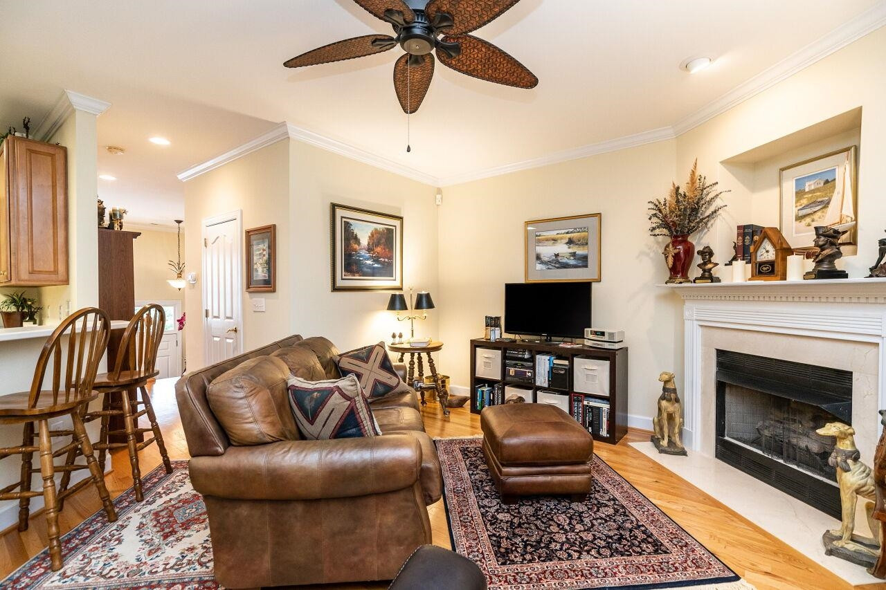 205 Ashton Hall Lane Raleigh, NC 27609 - Photo 10 of 29 Photo 10