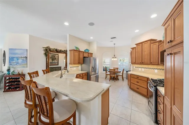 $739,000 | 2416 Boiling Springs Court, The Villages, FL 32162