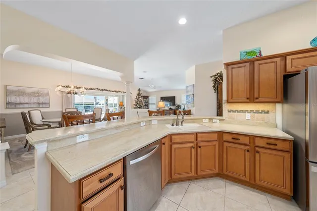 $739,000 | 2416 Boiling Springs Court, The Villages, FL 32162