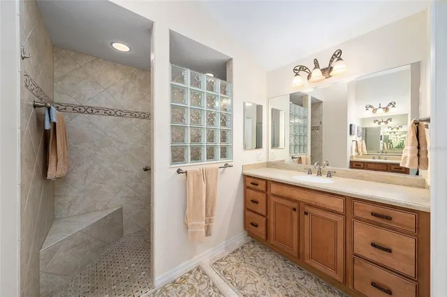 $739,000 | 2416 Boiling Springs Court, The Villages, FL 32162