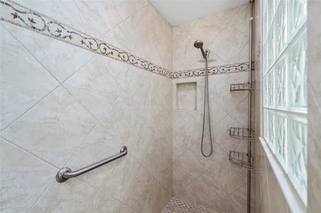 $739,000 | 2416 Boiling Springs Court, The Villages, FL 32162