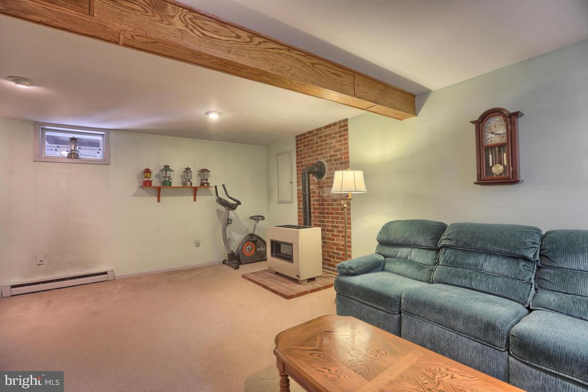 9 Bomberger Road Lititz, PA 17543 - Photo 21 of 32