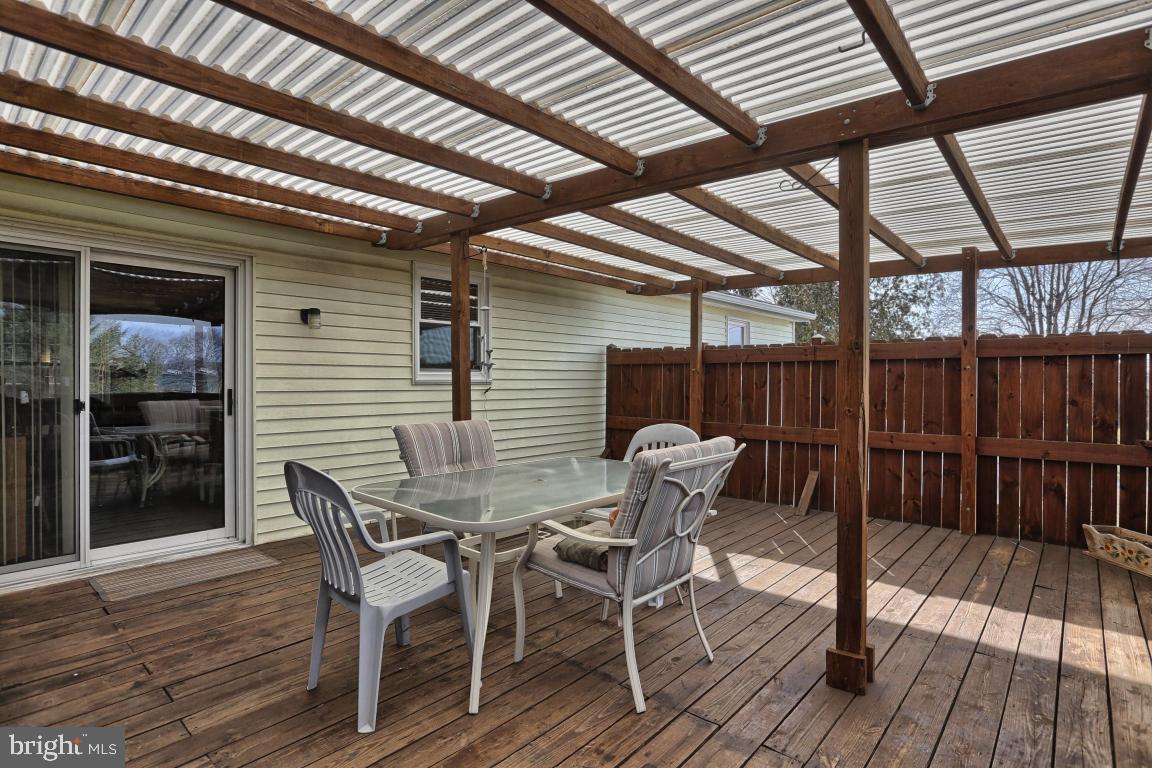9 Bomberger Road Lititz, PA 17543 - Photo 24 of 32