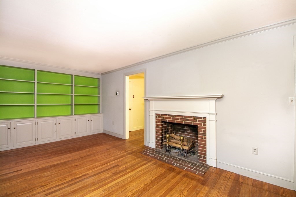 196 Spring Street Marshfield, MA 02050 - Photo 10 of 17 Gallery Image 10