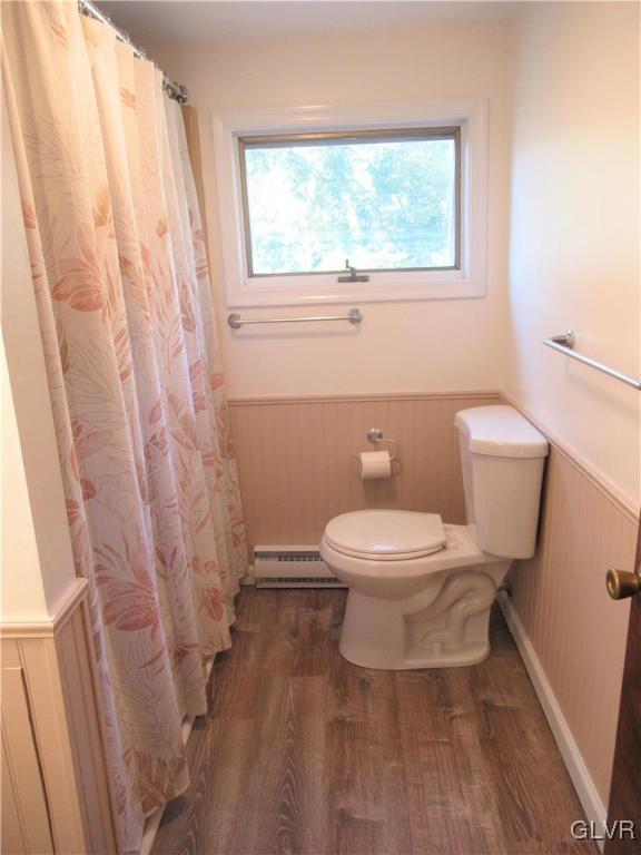 1241 Salisbury Road Allentown, PA 18103 - Photo 21 of 39 2nd Fl Bath