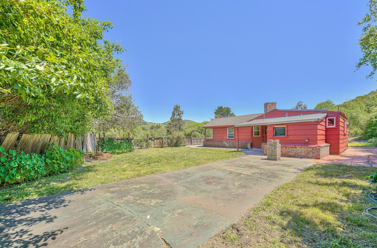 28120 Schulte Road Carmel, CA 93923 - Photo 35 of 42 a view of big yard with a house in the background