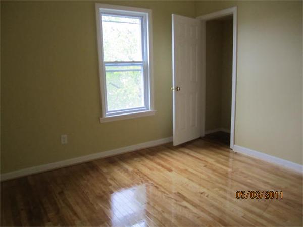 43 Mendon Street Worcester, MA 01604 - Photo 3 of 14 Gallery Image 3
