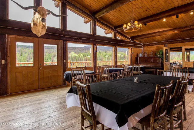$4,950,000 | 3737 Highway 26, Dubois, WY 82513