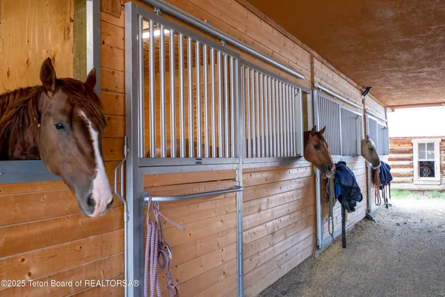 $4,950,000 | 3737 Highway 26, Dubois, WY 82513