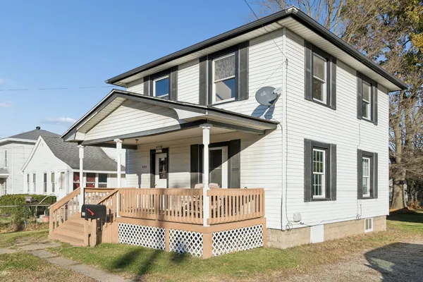 $119,900 | 806 North Eaton Street, Albion, MI 49224