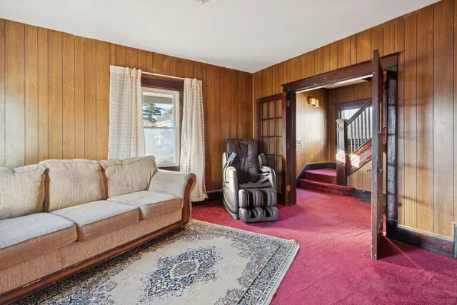 $129,900 | 806 North Eaton Street, Albion, MI 49224