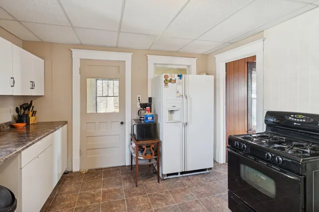 $129,900 | 806 North Eaton Street, Albion, MI 49224