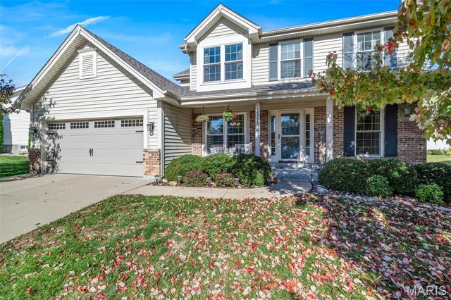 $429,900 | 16917 Kingstowne Pl Drive, Wildwood, MO 63011