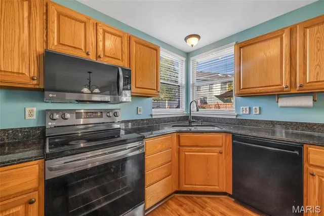 $429,900 | 16917 Kingstowne Pl Drive, Wildwood, MO 63011