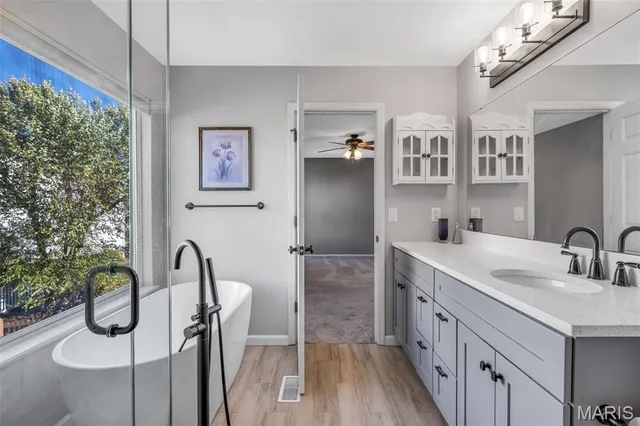 $429,900 | 16917 Kingstowne Pl Drive, Wildwood, MO 63011