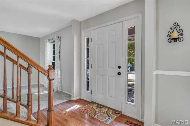 $429,900 | 16917 Kingstowne Pl Drive, Wildwood, MO 63011