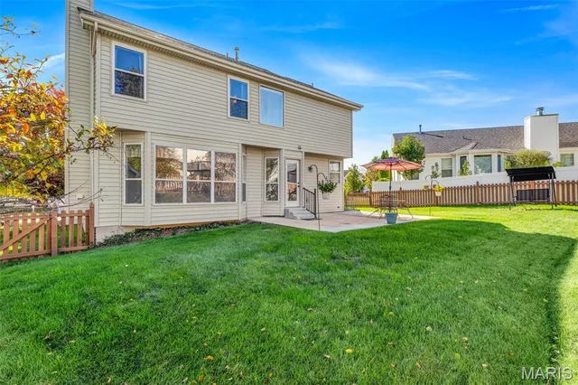 $429,900 | 16917 Kingstowne Pl Drive, Wildwood, MO 63011