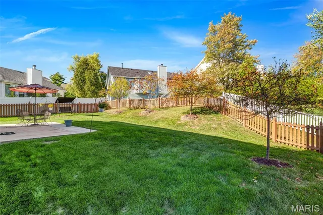 $429,900 | 16917 Kingstowne Pl Drive, Wildwood, MO 63011