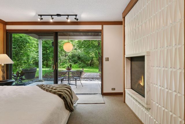 $1,095,000 | 5 South Brown Road, Orono, MN 55356