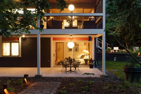 $1,095,000 | 5 South Brown Road, Orono, MN 55356