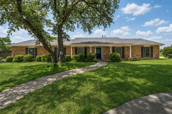 $2,650 | 4931 South Colony Boulevard, The Colony, TX 75056