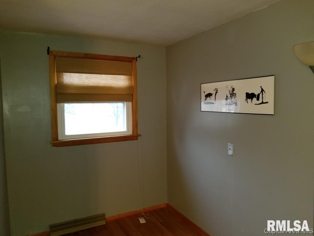 2117 Blackhawk Road Springfield, IL 62702 - Photo 25 of 36