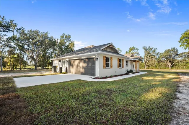 $375,000 | 2164 Cr 436e Lake, Lake Panasoffkee, FL 33538