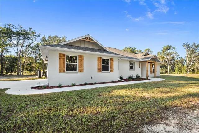 $375,000 | 2164 Cr 436e Lake, Lake Panasoffkee, FL 33538