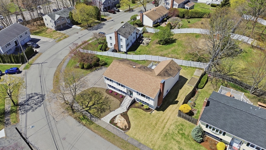 175 Mallard Way Waltham, MA 02452 - Photo 32 of 35