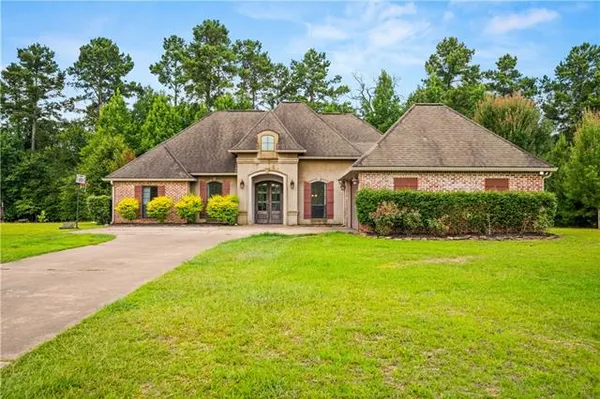 $380,000 | 163 James Drive, Leesville, LA 71446