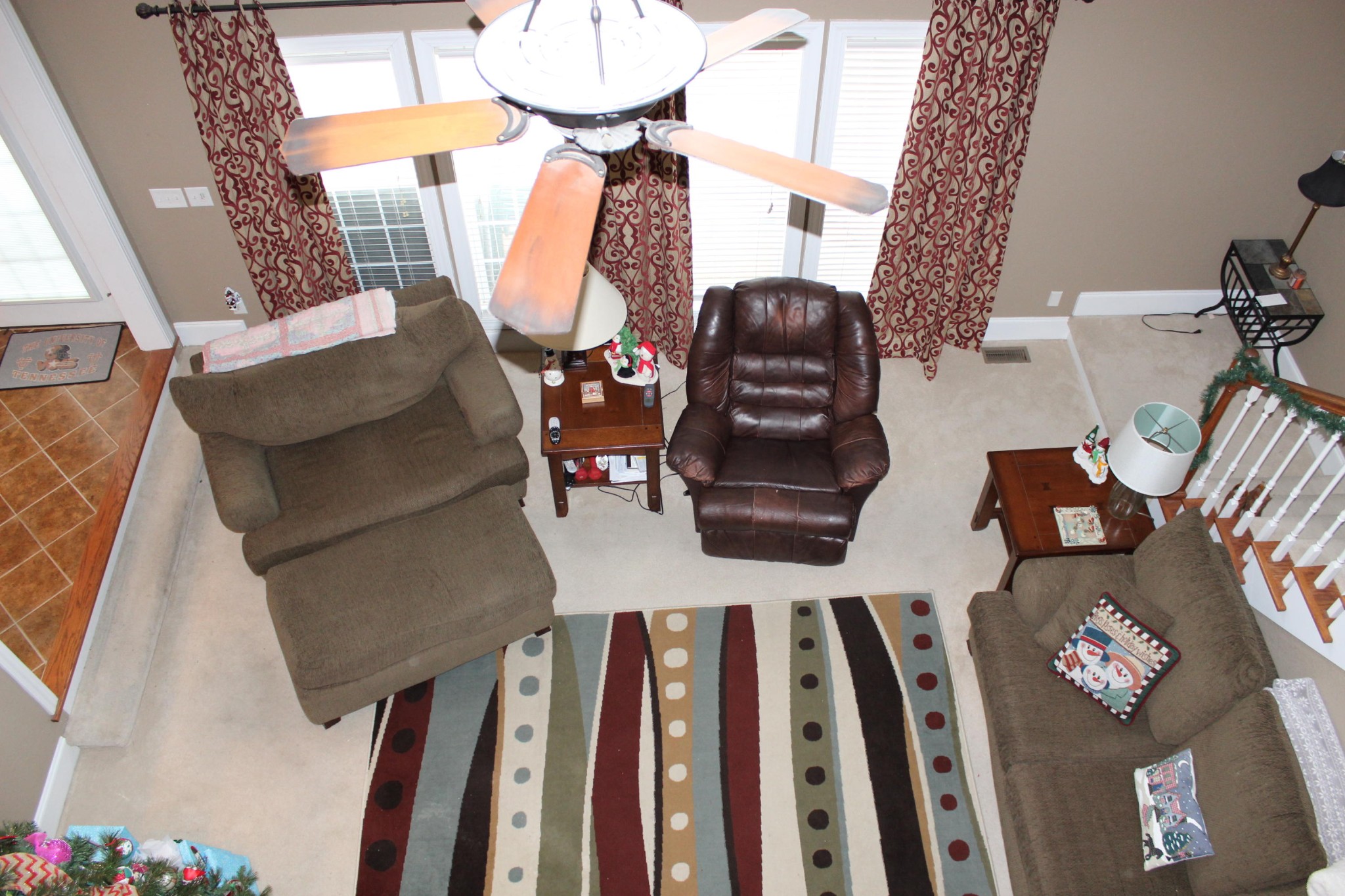 1016 Mountain Road Clinton, TN 37716 - Photo 17 of 30 a view of living room with furniture and wooden floor