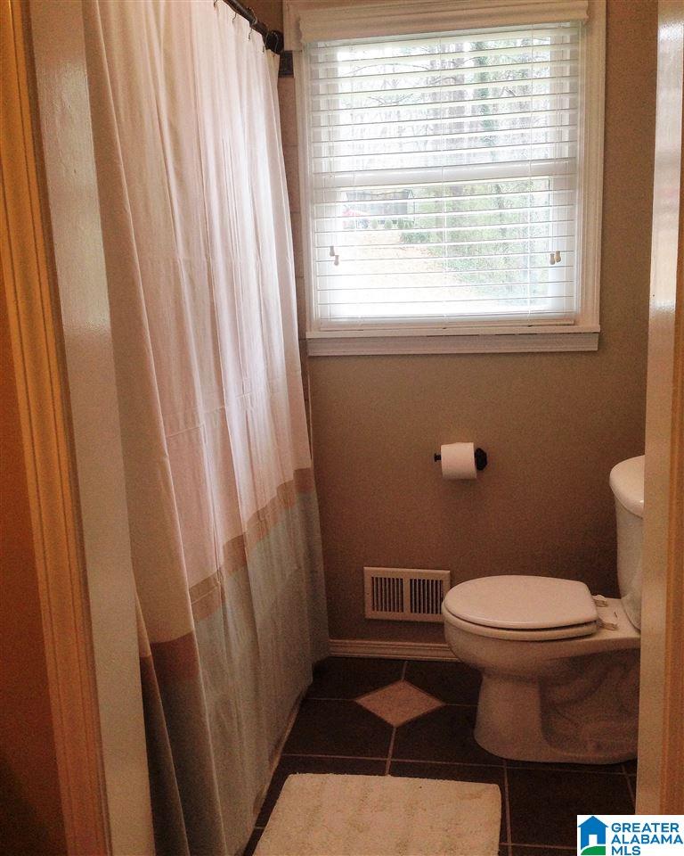 1364 Willoughby Road Birmingham, AL 35216 - Photo 36 of 48
