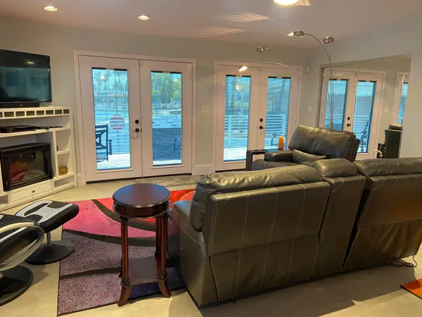 $370,000 | 1523 South Omaha Drive, Apache Junction, AZ 85119