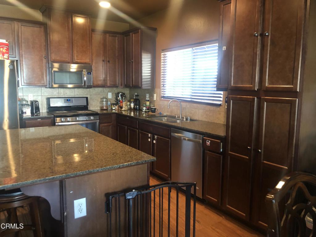 9116 Kellyann Street Bakersfield, CA 93313 - Photo 14 of 37 .