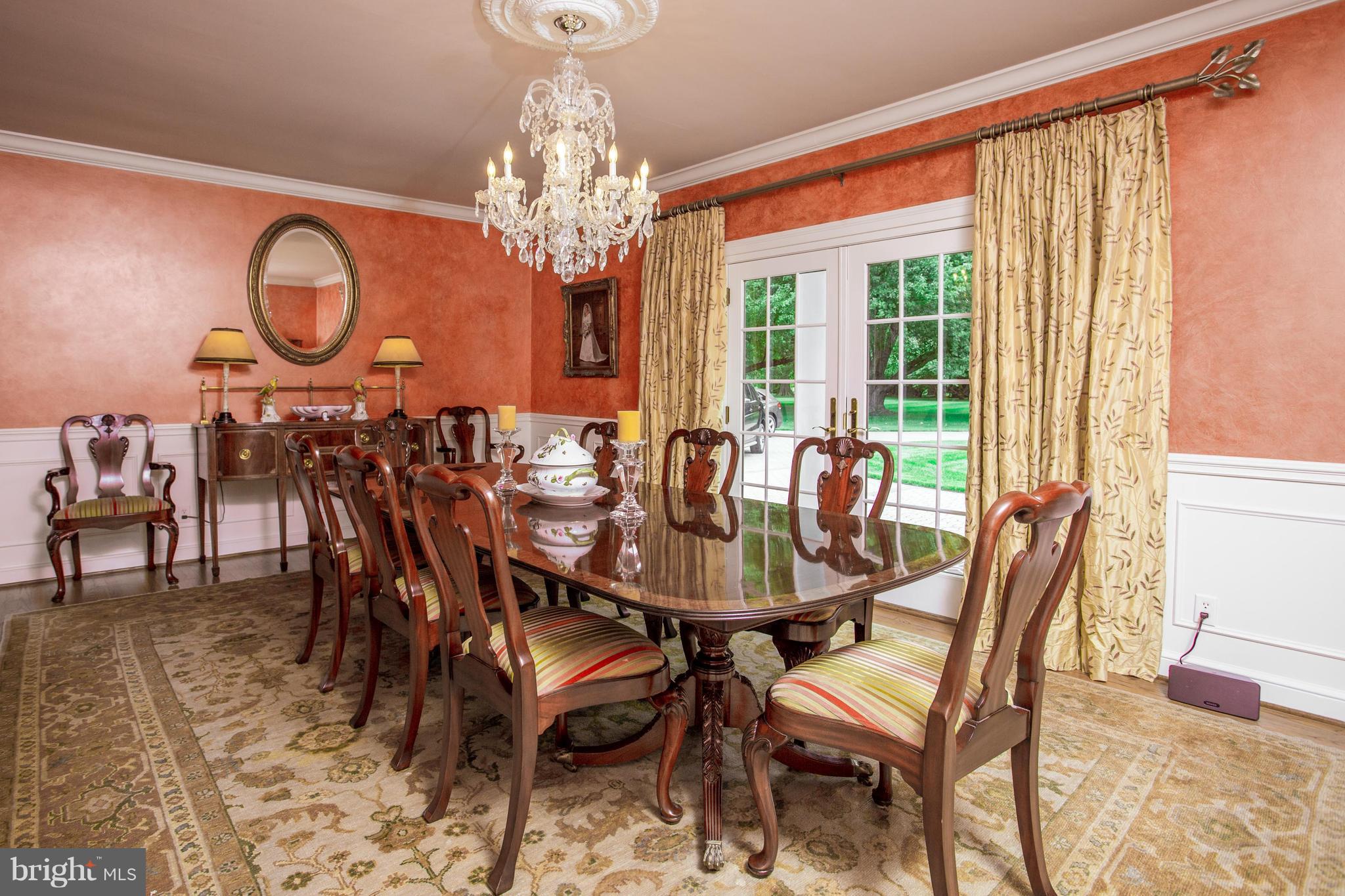 24671 Beverly Road St. Michaels, MD 21663 - Photo 9 of 41 Dining Room