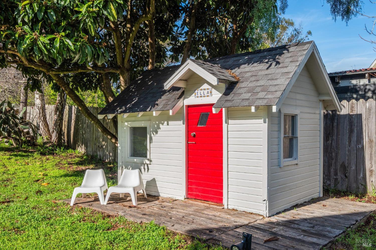 700 B Street Point Reyes Station, CA 94956 - Photo 20 of 28