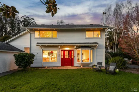 $1,495,000 | 700 B Street, Point Reyes Station, CA 94956