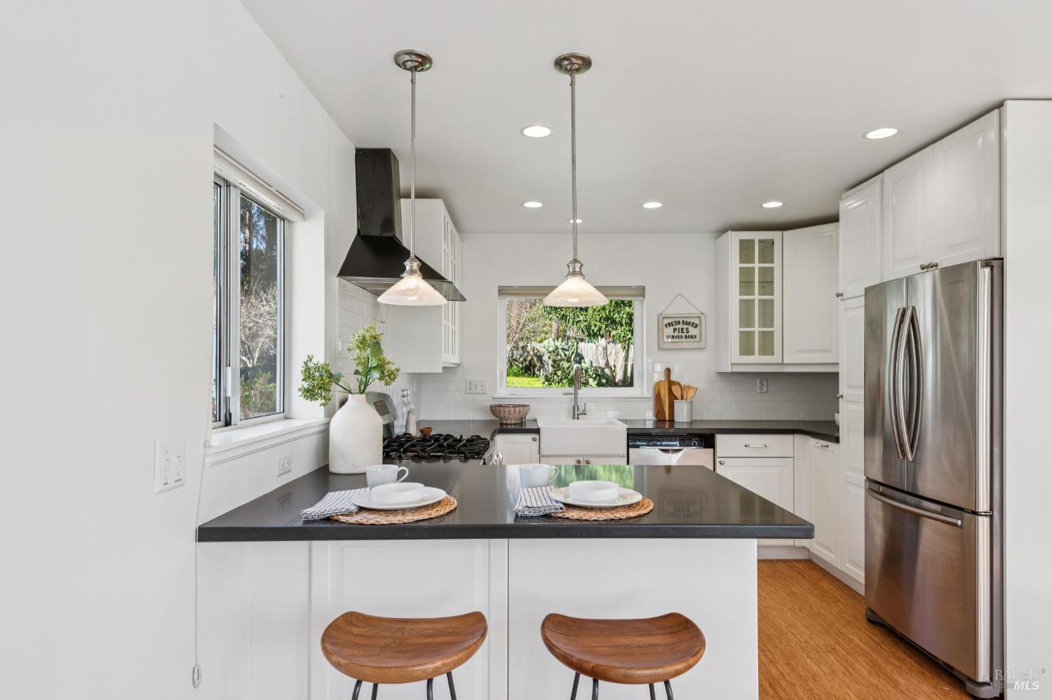 700 B Street Point Reyes Station, CA 94956 - Photo 5 of 27