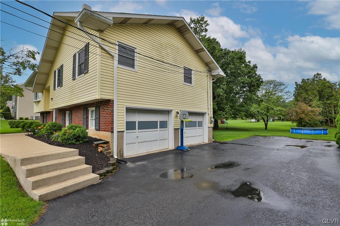 1900 Riverbend Road Allentown, PA 18103 - Photo 37 of 48 Gallery Image 37