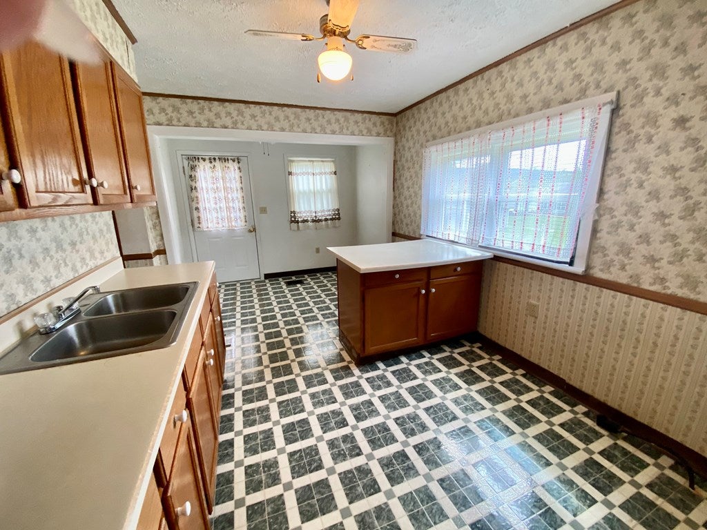 12037 Station Road Huntingdon, PA 16652 - Photo 20 of 38 Gallery Image 20