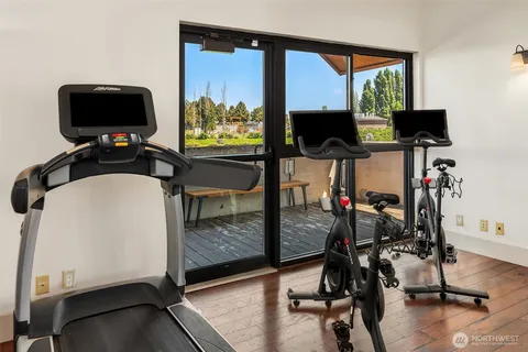 a view of a tennis court