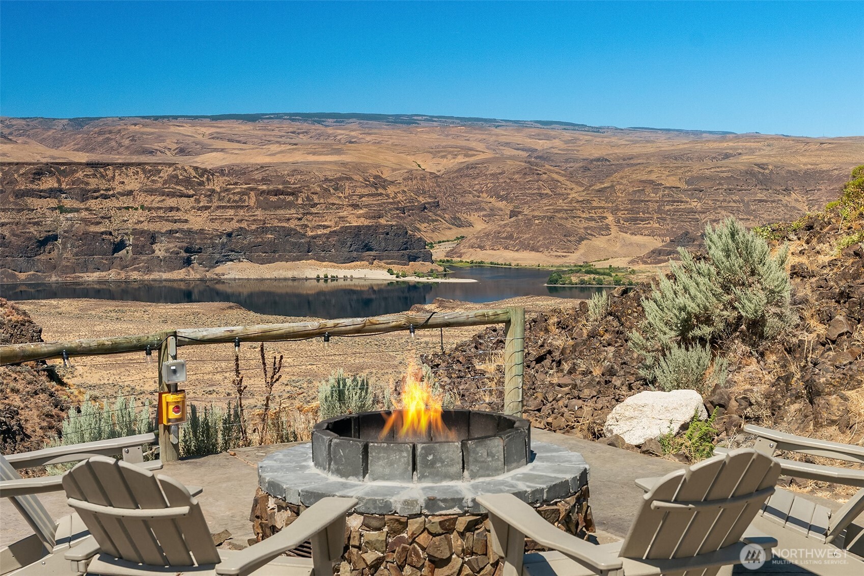 344 Silica Road Northwest, Unit 1 Quincy, WA 98848 - Photo 25 of 30 a view of city with ocean view