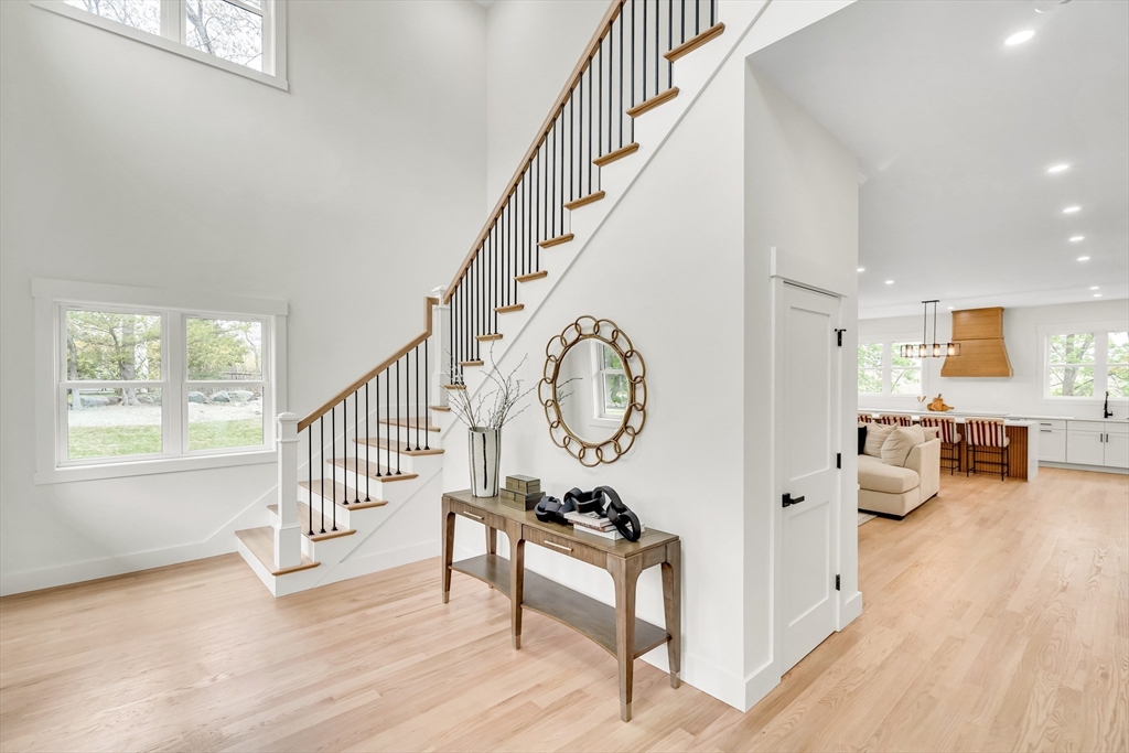 4 Great Rock Road Lexington, MA 02421 - Photo 5 of 42