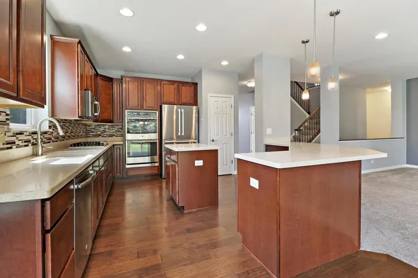 $3,700 | 643 Seneca Street, Volo, IL 60030