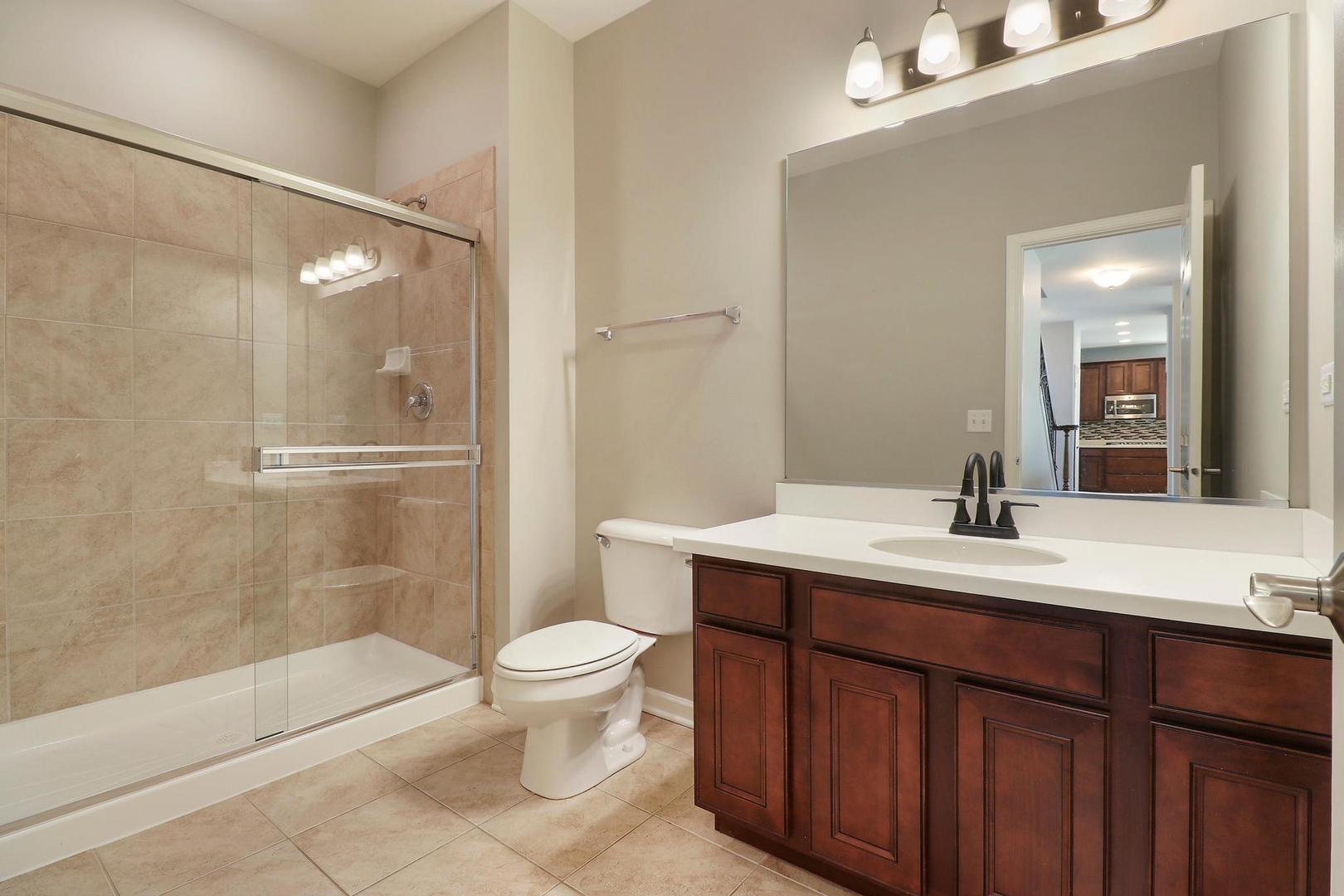 643 Seneca Street Volo, IL 60073 - Photo 14 of 37